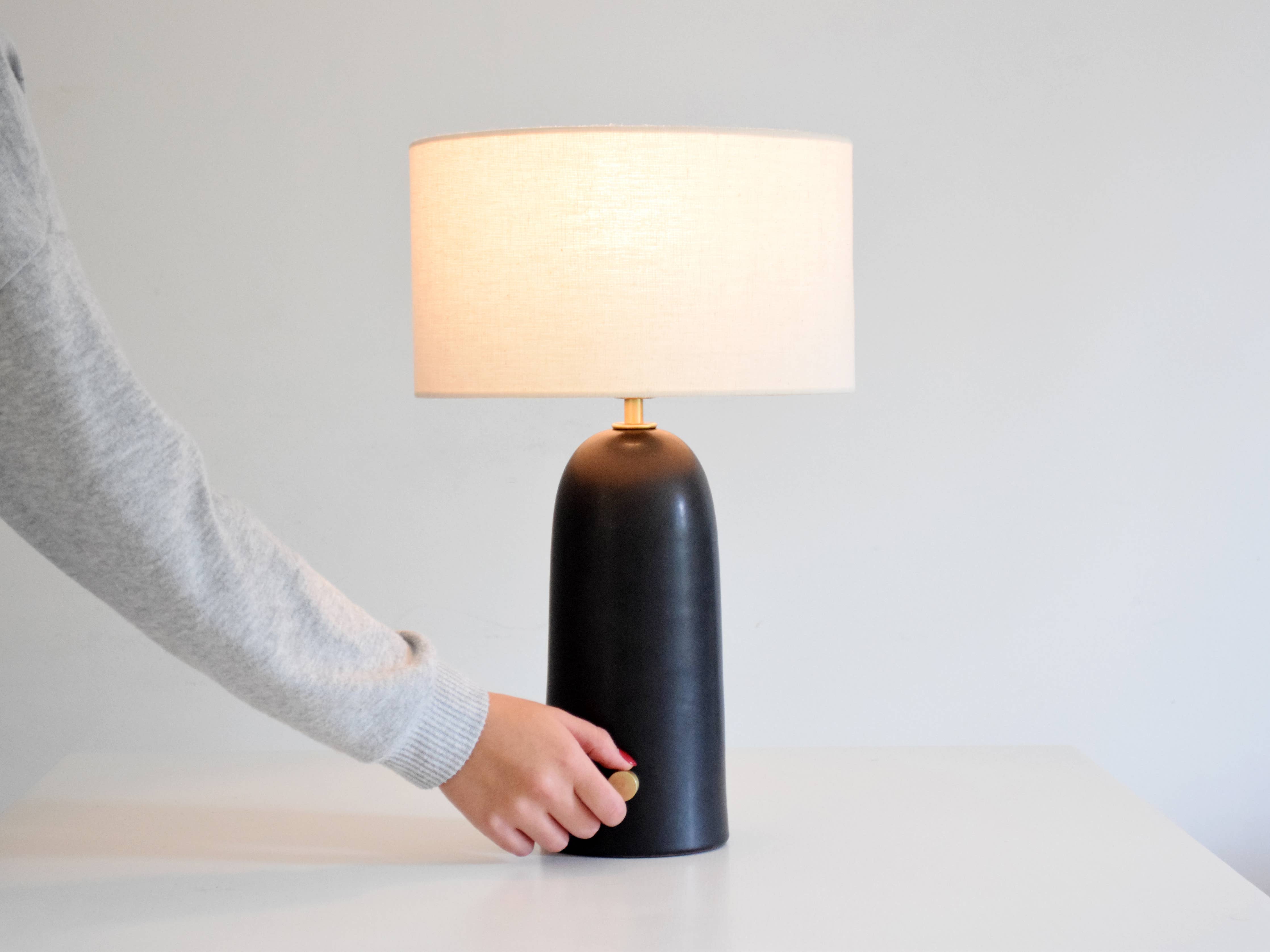 Armona Black - Handmade Dimmable Lamp: Gold / Drum